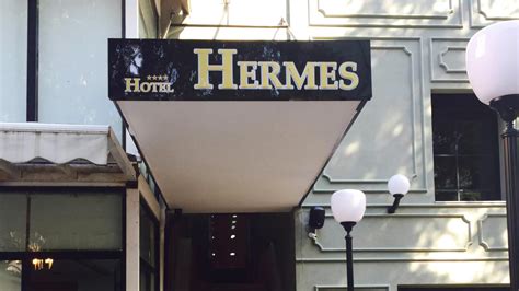 Hotel Hermes Tirana .